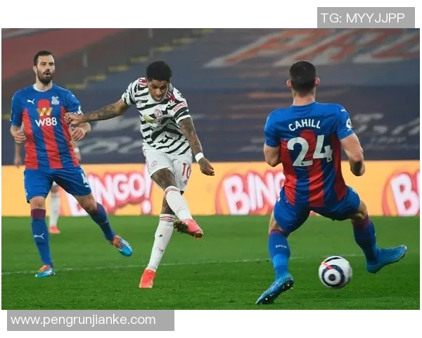 水晶宫主场强势，库普斯窘境重重，估计2-0或3-1取胜，确定出线。